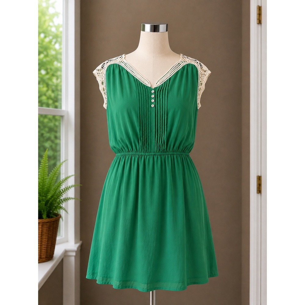Vintage Miami Green Crochet Lace Trim Pleated Mini Dress  Stretch Med